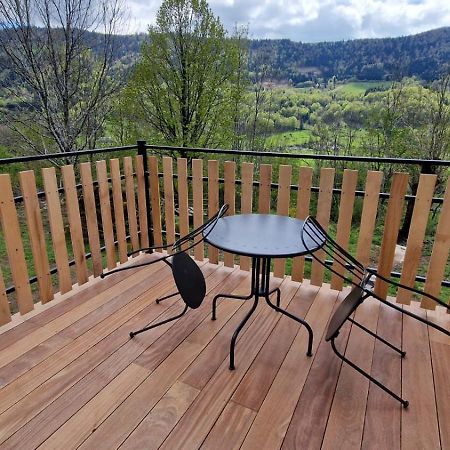 La Puy Mary Bed & Breakfast Le Falgoux Екстериор снимка