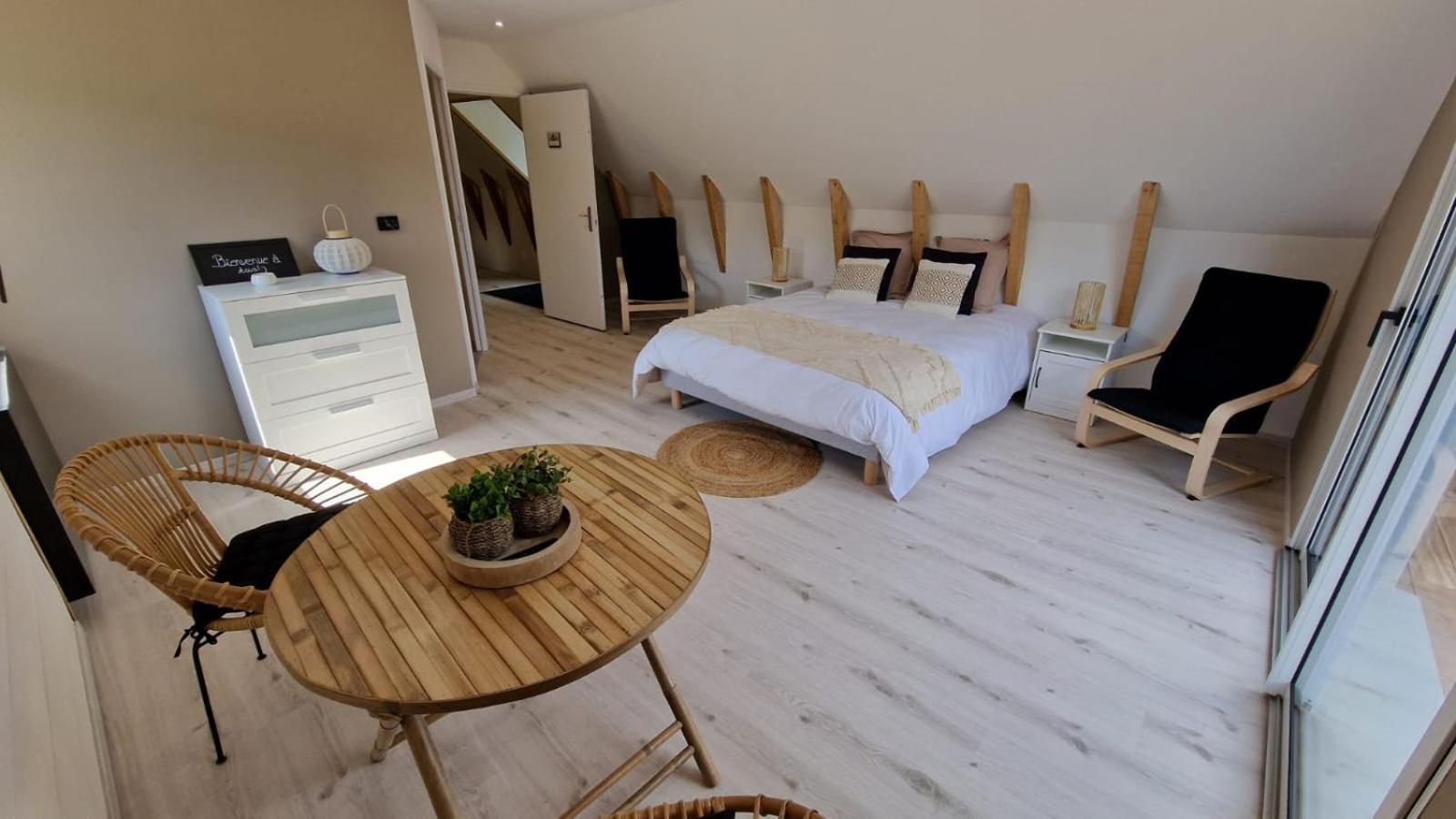 La Puy Mary Bed & Breakfast Le Falgoux Екстериор снимка